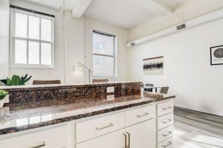 Cozysuites - 2Br With Direct Skybridge Access #5 Indianapolis Exteriör bild